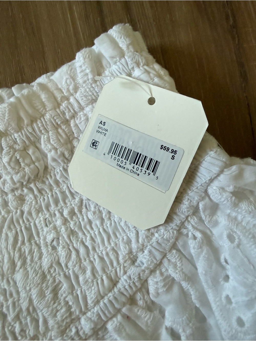 Adorable ruffle white skirt from Altered State - Picture 2 of 3